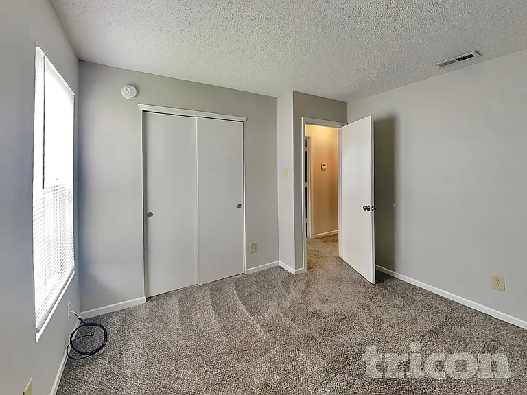 3146 Brandenburg Dr — Photo 10