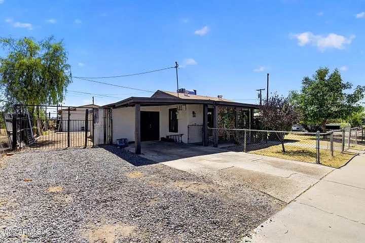 931 S Drew St
