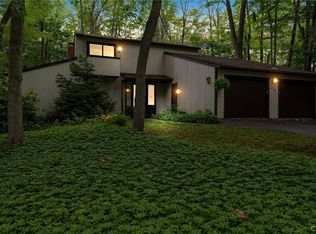 8718 Radburn Dr, Baldwinsville, NY 13027