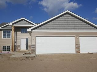 6508 Dale Cir SW, Waverly, MN 55390