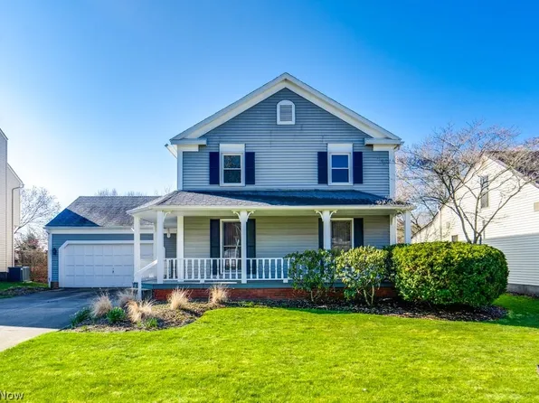 3352 Whitewood St NW, North Canton, OH 44720