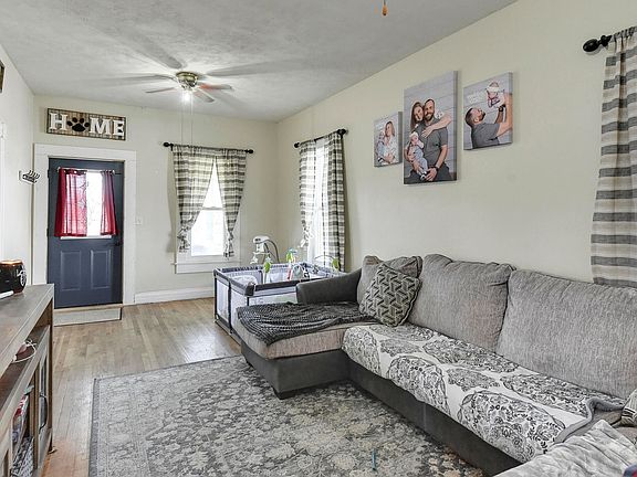 3rd image of 2526 Avenue A