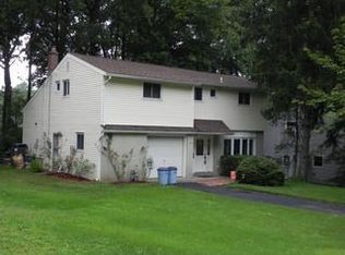 179 Windmill Rd, Willow Grove, PA 19090