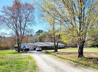 143 Debruce Rd, Camden, TN 38320