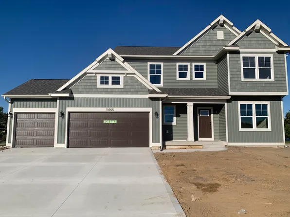 10505 Winnie Ln, Allendale, MI 49401