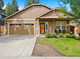 1610 W Carson Ave, Sisters, OR 97759