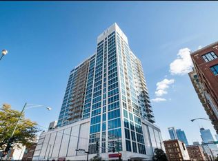 757 N Orleans St #1605, Chicago, IL 60610