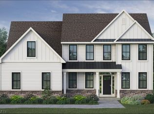 10 Holcombe Grove Rd, Lambertville, NJ 08530