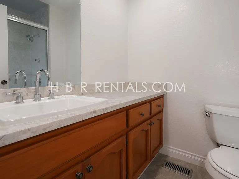 2859 El Capitan Dr — Photo 22