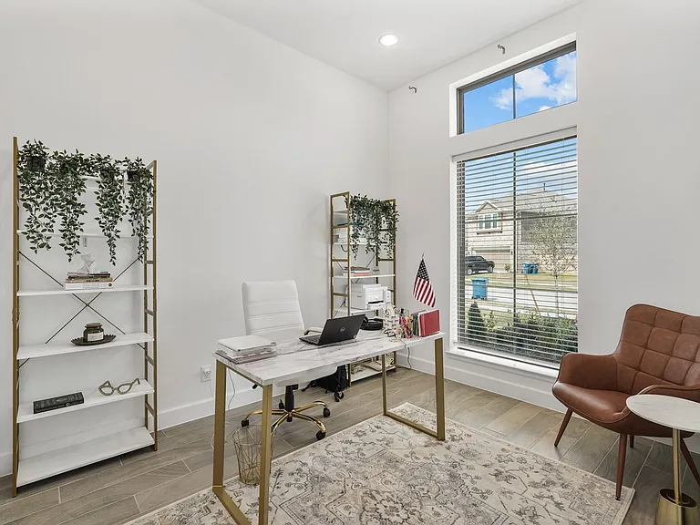 18419 Circle Bar Ranch Ct — Photo 3