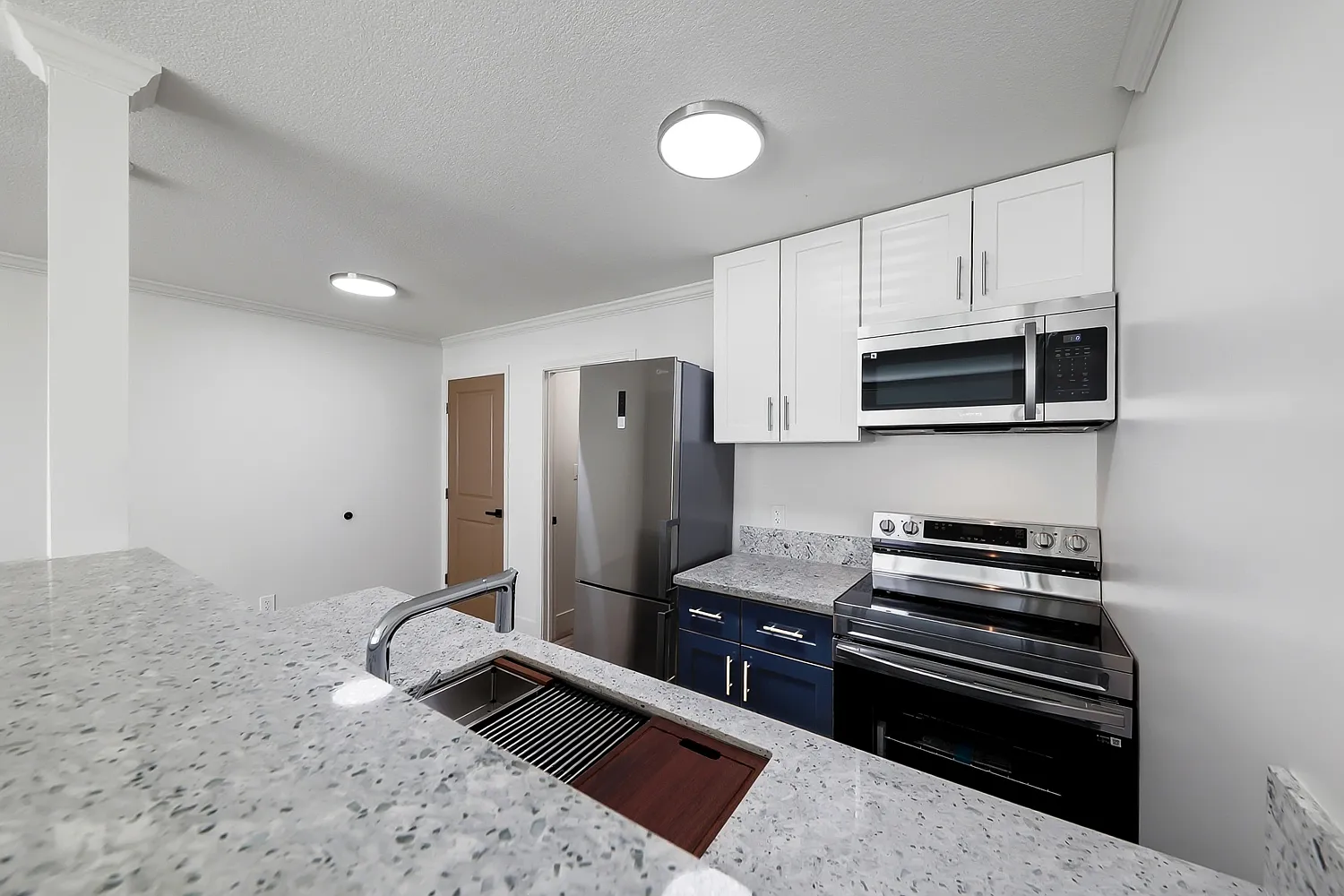 1 bed, 425 sqft, $1,195 — Photo 4