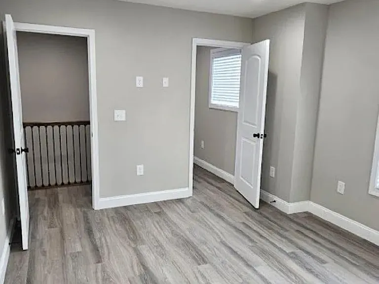 1100 Maid Marian Ln NE — Photo 12