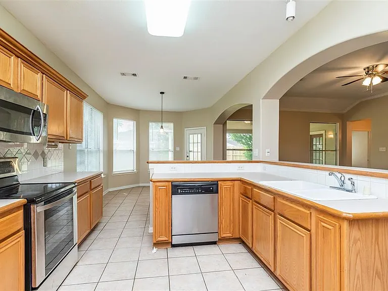 14707 Chapelbrook Ln — Photo 19
