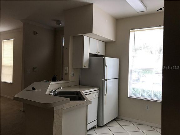 5th image of 9110 Lake Chase Island Way #9110