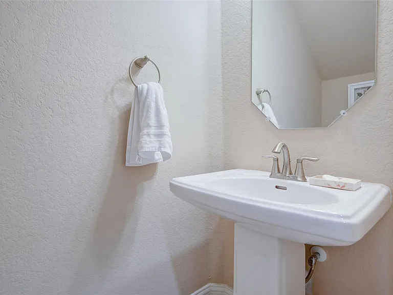 12902 Oak Falls Dr — Photo 20