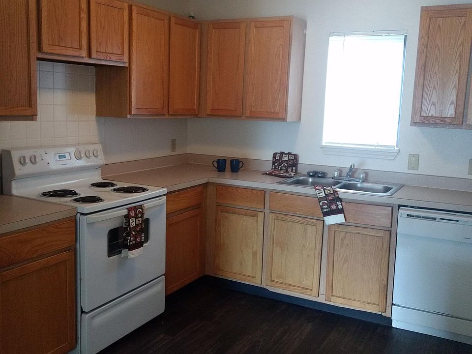2nd image of 405 E Marion Rd APT 303