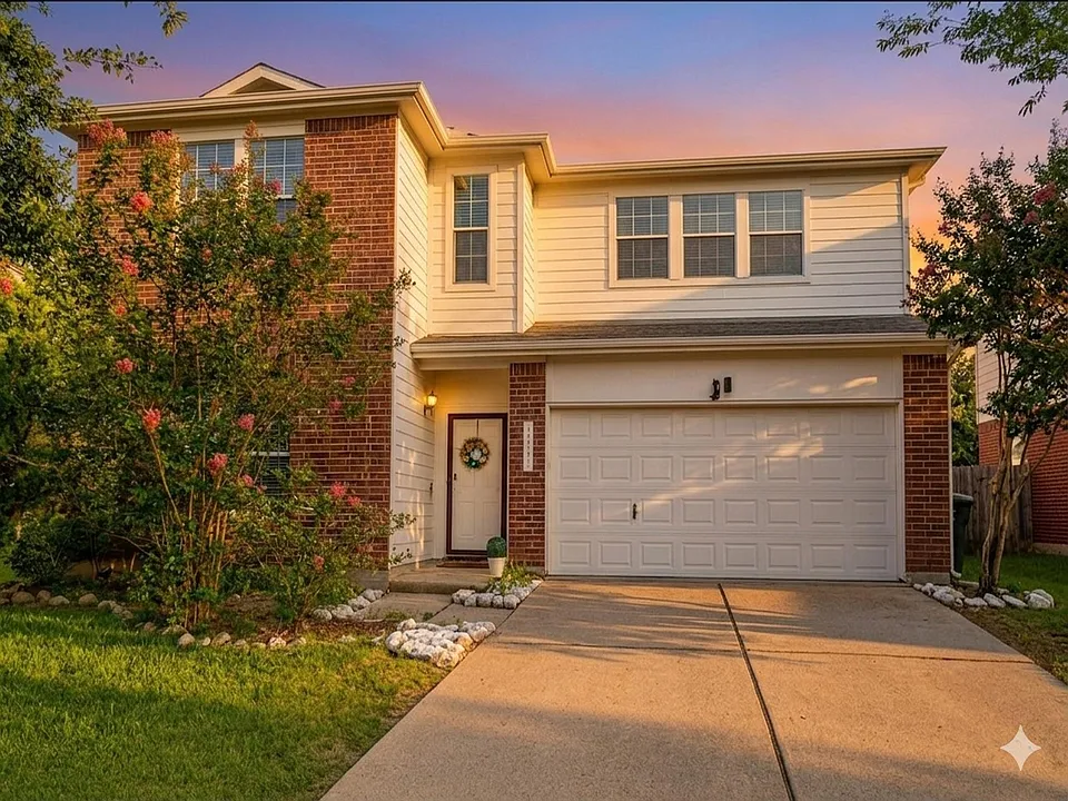 24223 Pinecreek Point