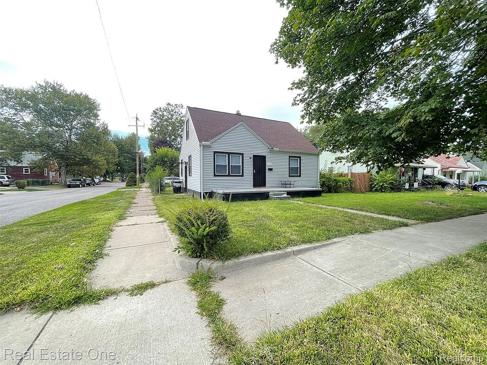 1st image of 1520 S Beatrice St
