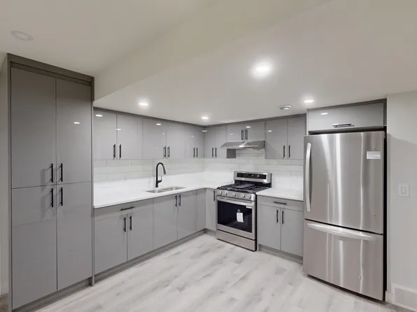 73 Elgin Meadows Mnr SE, Calgary, AB T2Z 0S1