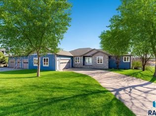 6340 Harbor Way, Wentworth, SD 57075