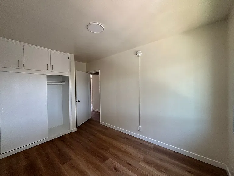 7102 Malabar St — Photo 14
