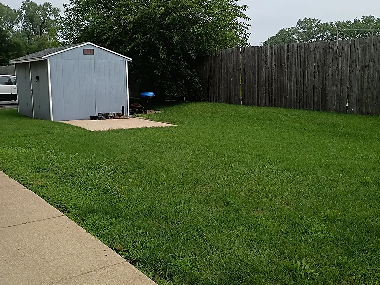 5811 Rose Ave #6 — Photo 13
