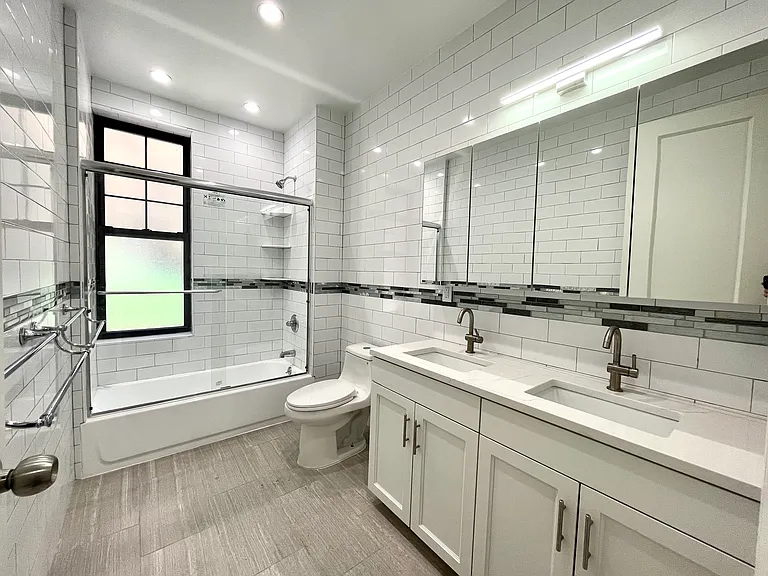 574 W End Ave #2 — Photo 14