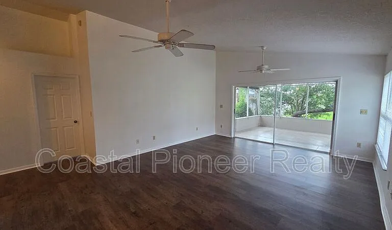 1731 Wakefield Dr — Photo 12