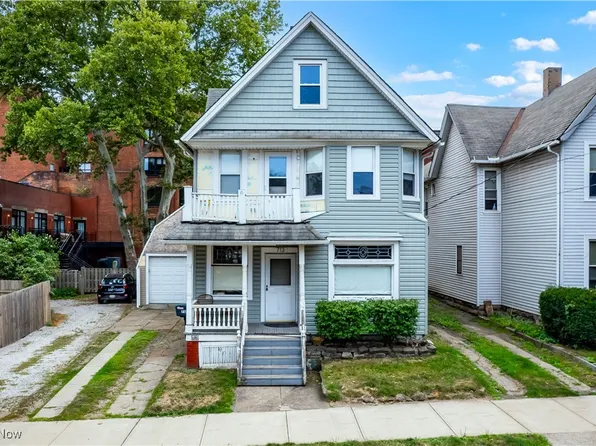 713 College Ave, Cleveland, OH 44113