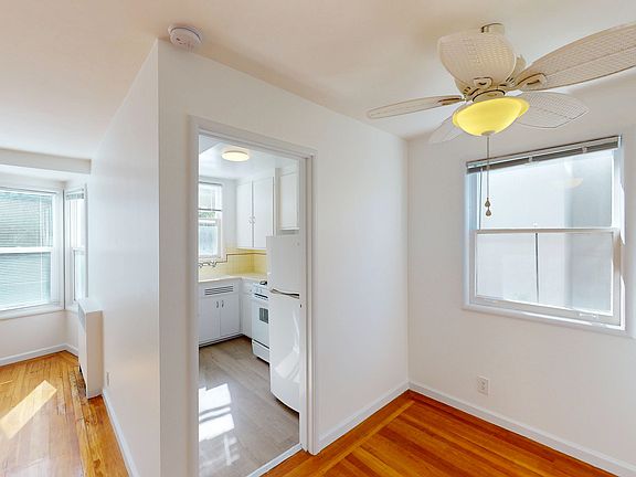 4th image of 700 Church St APT 309