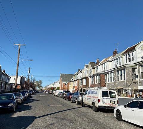 4th image of 117 W Spencer St