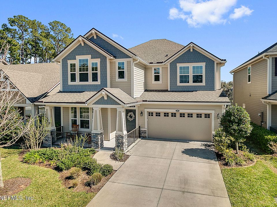 1st image of 232 Southern Oak Dr