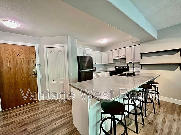 5th image of 2425 Mount Baldy Dr Unit 206