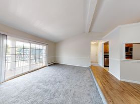 521 Smithfield Rd