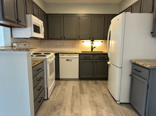 337 Wright St, Lakewood, CO