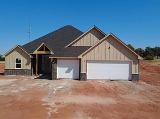 2416 Bear Creek Cir, Blanchard, OK 73010