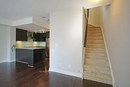 23 Carlton St #316 — Photo 4