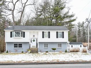 74 Kibbe Rd, East Longmeadow, MA 01028