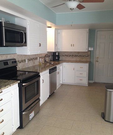 3rd image of 3110 Windsor Dr