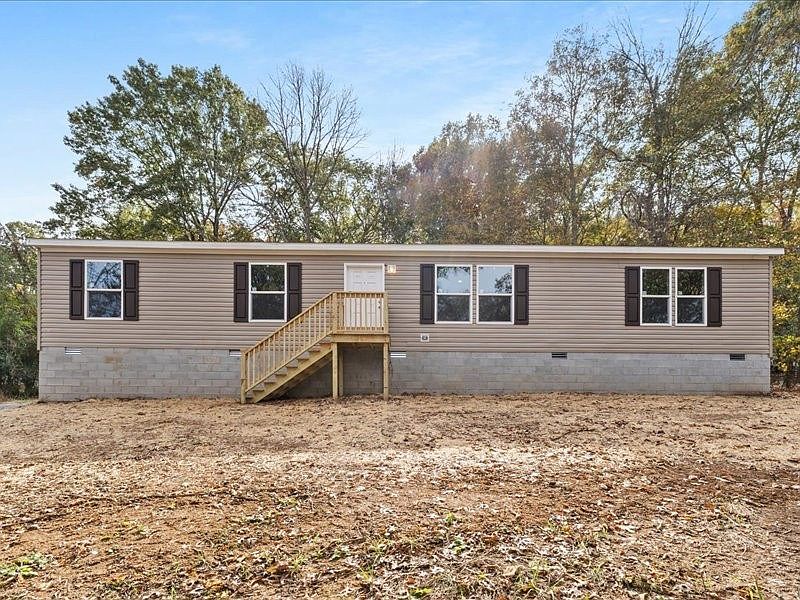 1st image of 424 Hiwassee Rd