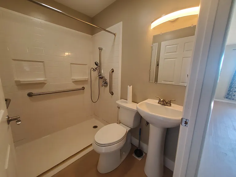 961 S Waverly St #961 — Photo 14