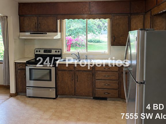 3rd image of 7555 SW Alden St