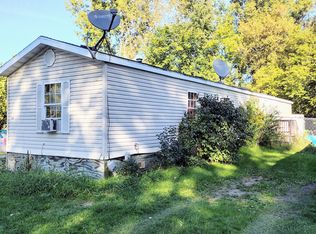 2757 S Hurds Corner Rd, Caro, MI 48723