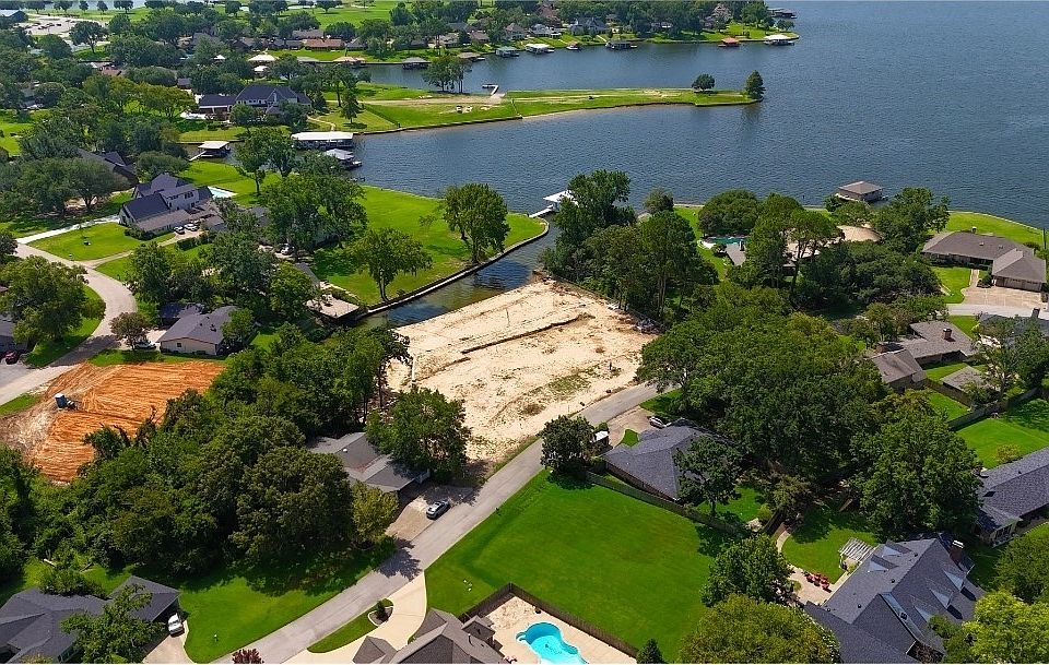 1st image of S Bay Dr