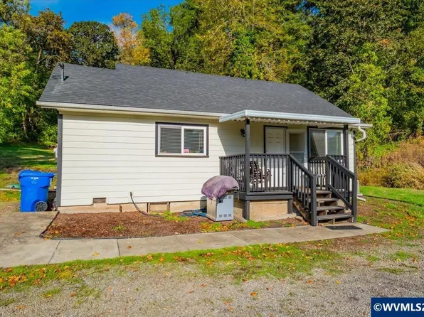 10175 Sunnyside Rd SE, Jefferson, OR 97352