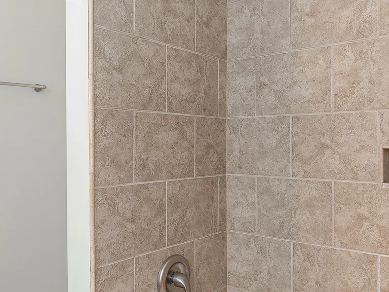 1609 Westfield St — Photo 22