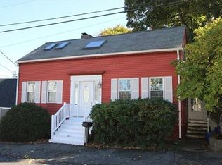40 Chestnut St, Saugus, MA 01906