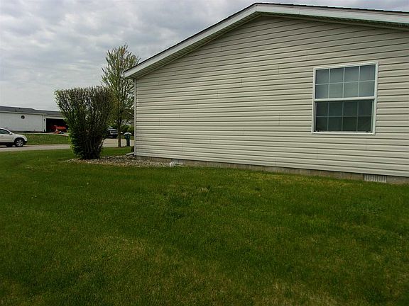 4th image of 1271 Oriole Ln