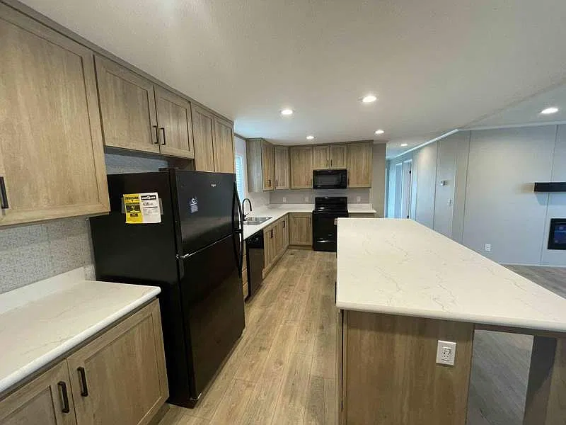 3 bed, 2.0 bath, $1,699 — Photo 4
