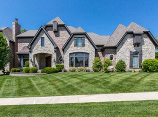 15 Ladue Ct, Saint Louis, MO 63141